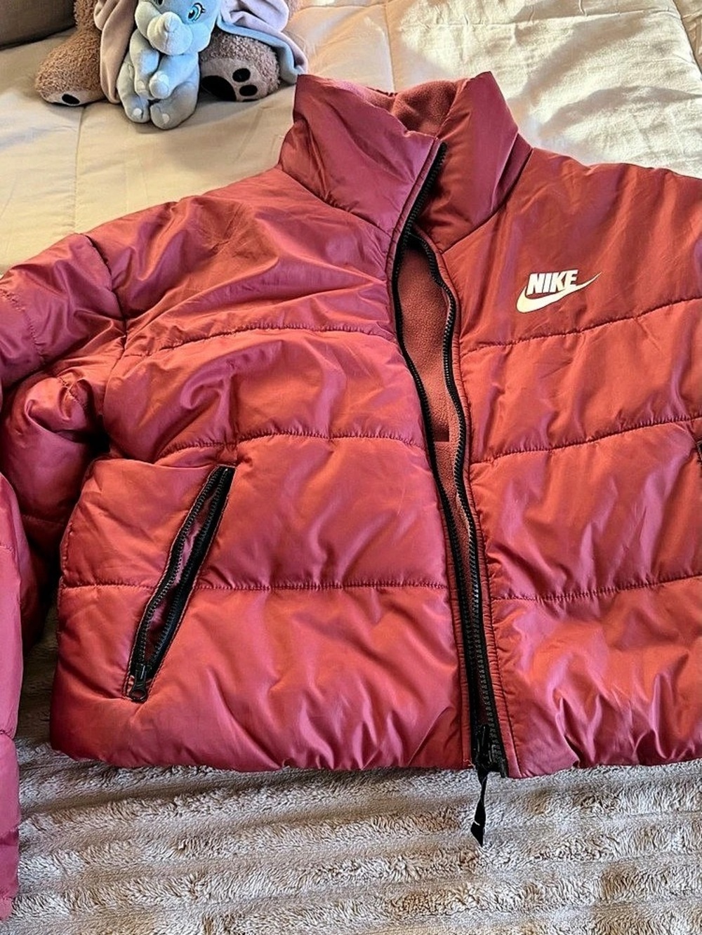 Nike Sportswear Swoosh Series Therma-FIT Oversized Down Puffer Jacket Pink